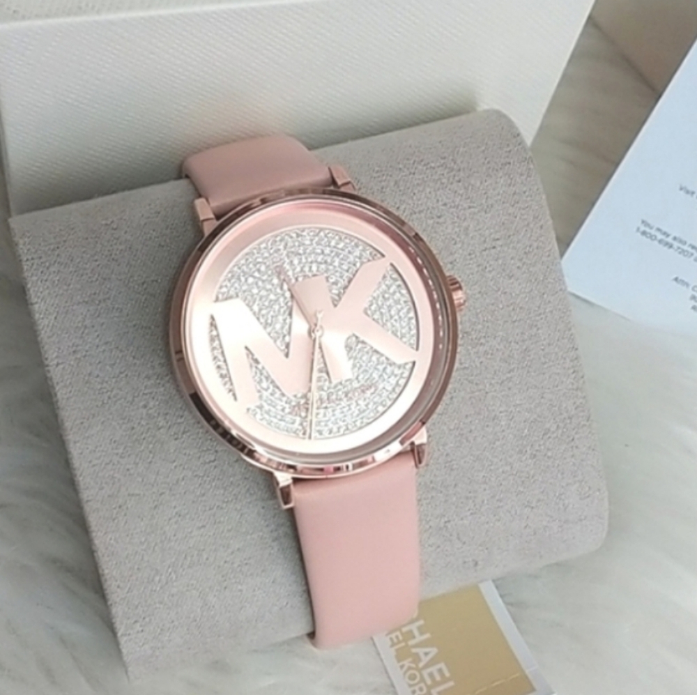 Michael Kors Women's Addyson Glitz Watch Rose Gold